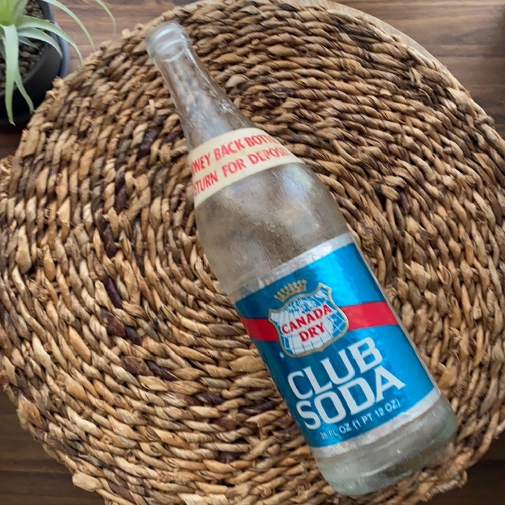 1971 large vintage Canada Dry Club Soda Glass Bottle blue foil label decor